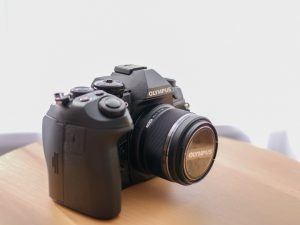 olympus 25mm 1.8 review